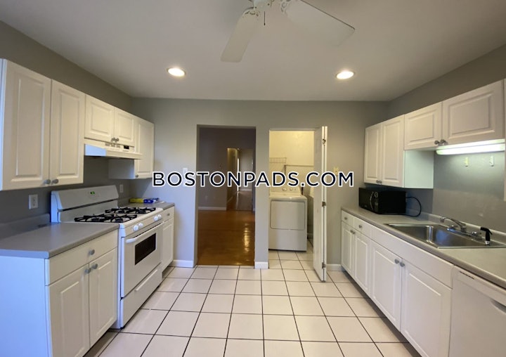 somerville-apartment-for-rent-3-bedrooms-2-baths-dali-inman-squares-4800-4565572 