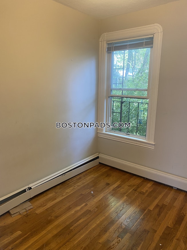 Cambridge - $2,975 /mo