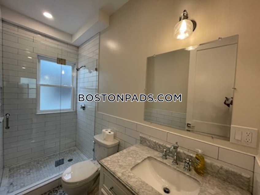 Boston - $5,200 /month