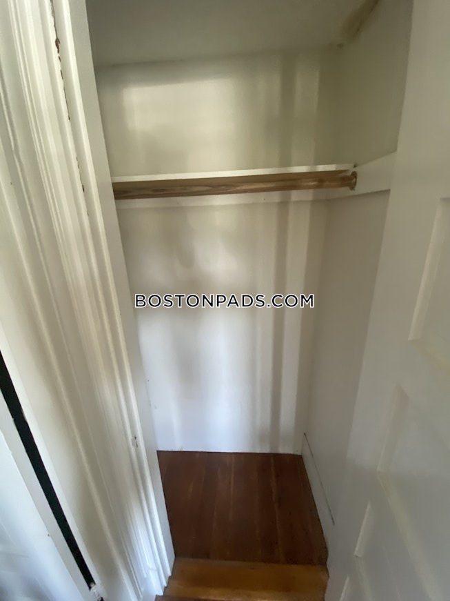 Medford - $3,000+ /mo