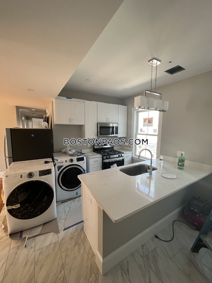 dorchester-apartment-for-rent-4-bedrooms-2-baths-boston-4000-4586140 