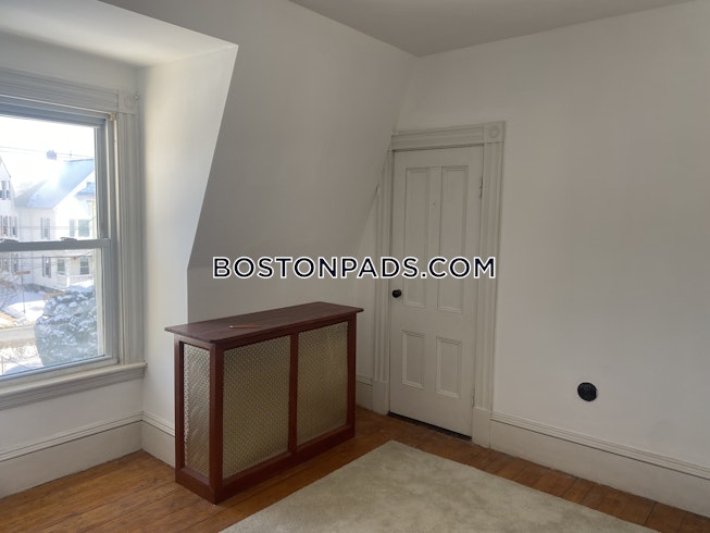 Somerville - $7,500 /mo