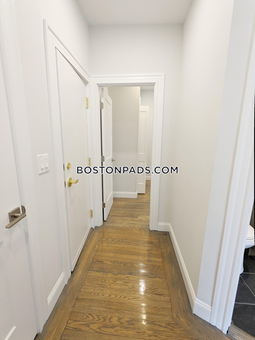 Boston - $3,950 /month