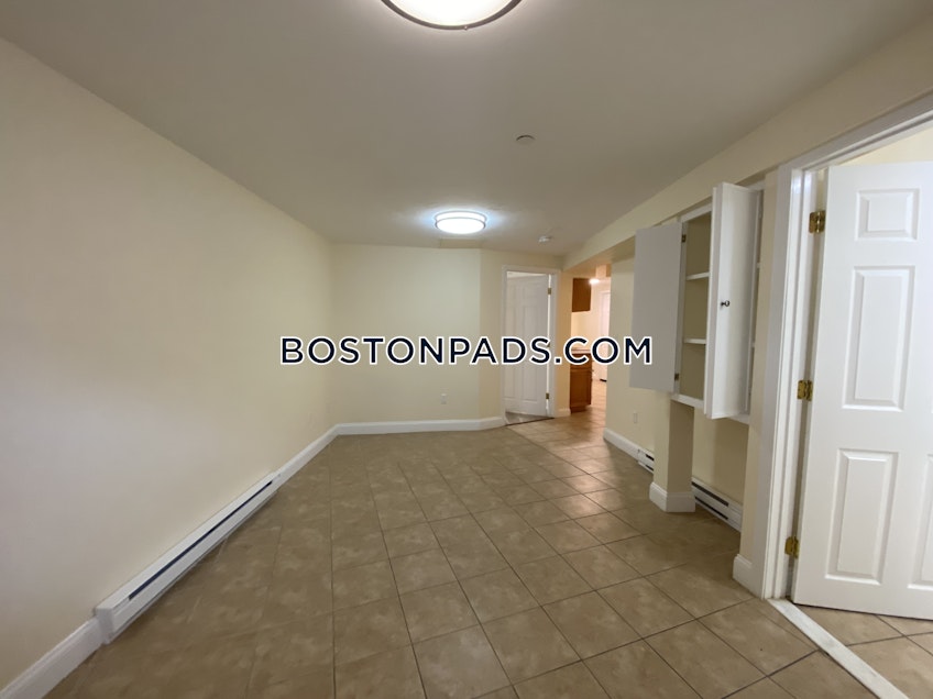 Boston - $2,395 /month