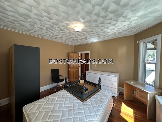 Somerville - $5,550 /mo