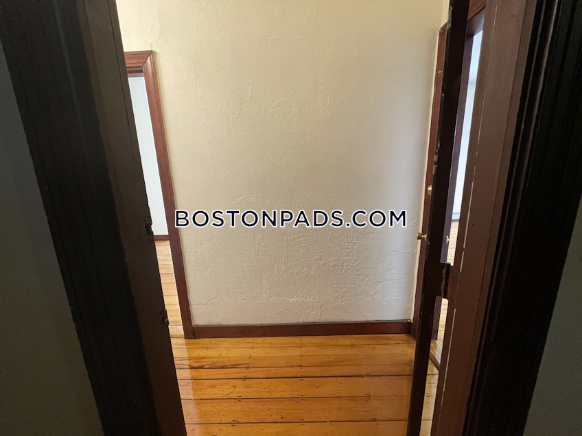 Boston - $3,400 /month