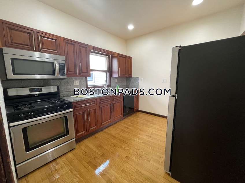 Boston - $3,800 /month