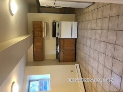 Cambridge - $2,800