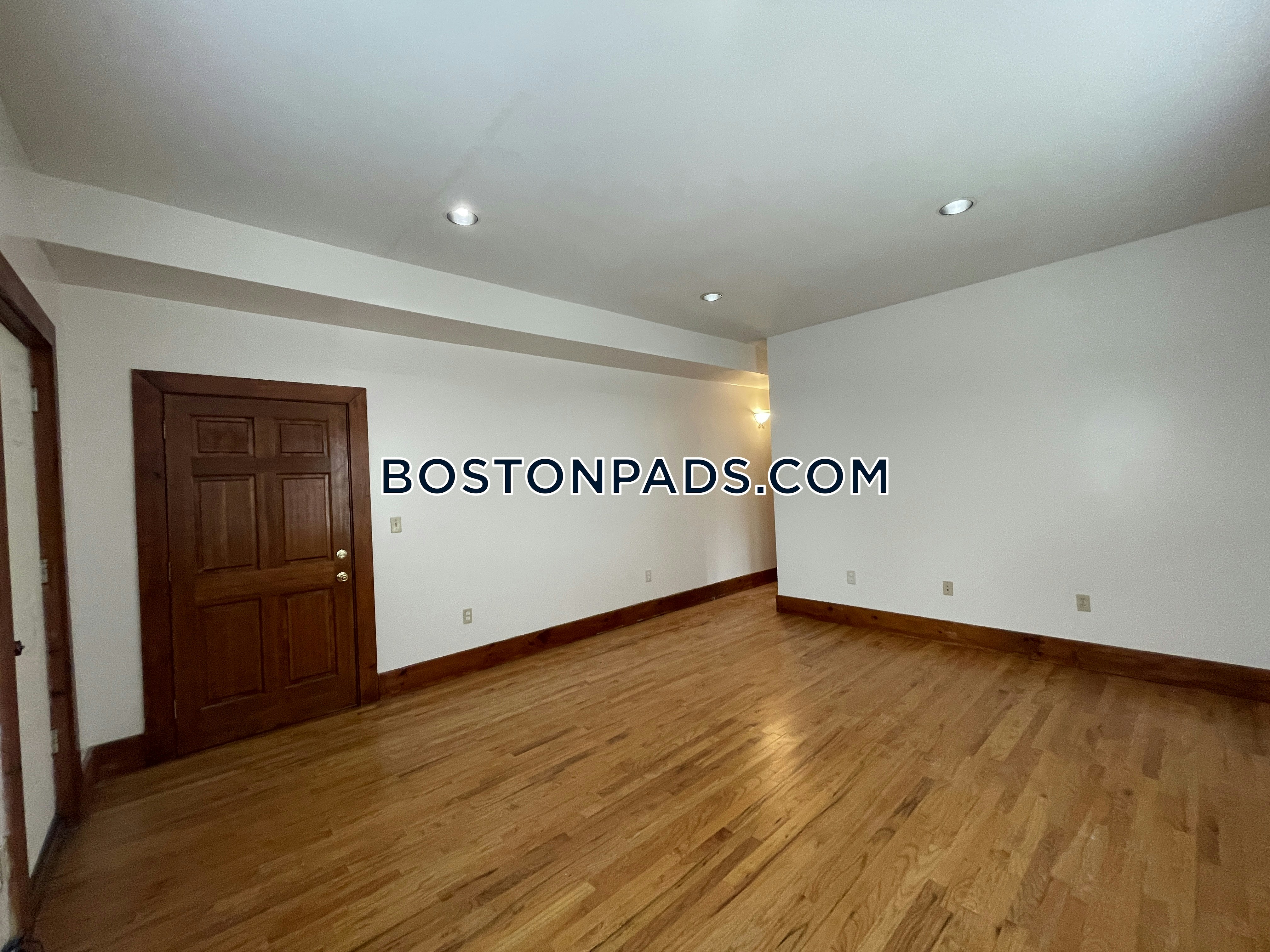 Boston - $3,850