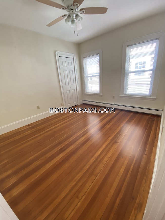 Somerville - $3,900 /mo