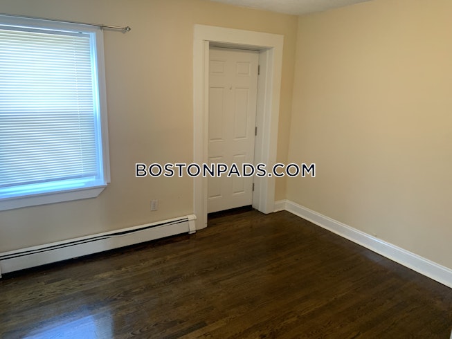 Boston - $1,800 /mo