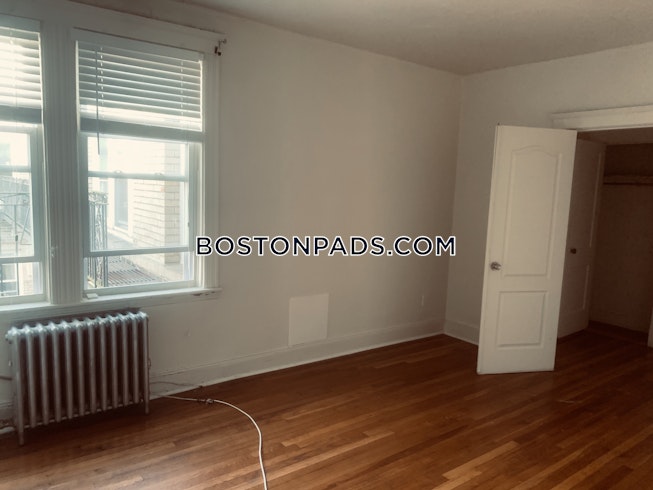 Boston - $2,225 /mo