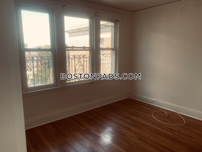 Boston - $2,225 /mo