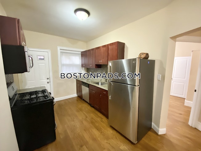 Boston - $2,595 /mo