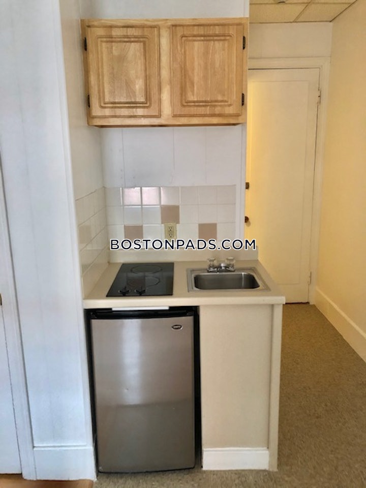 back-bay-apartment-for-rent-studio-1-bath-boston-2045-4486407 