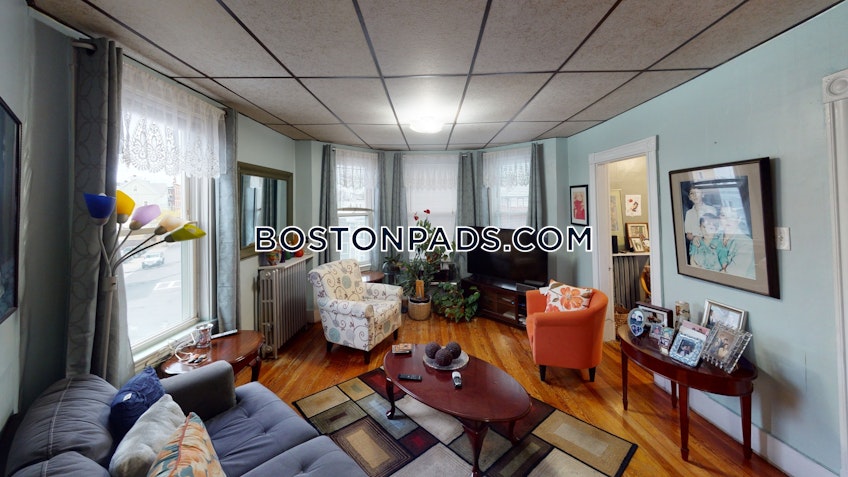 Boston - $3,000 /month