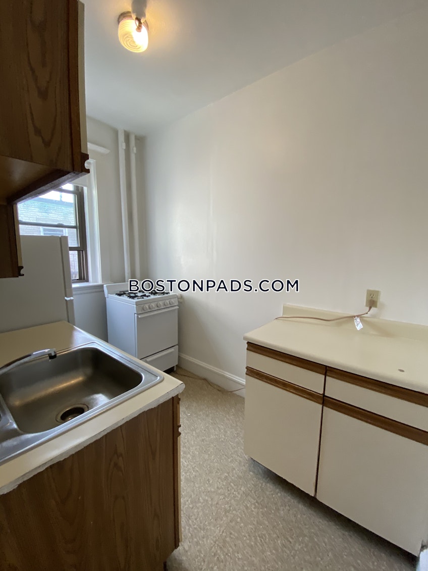 Boston - $3,800 /month