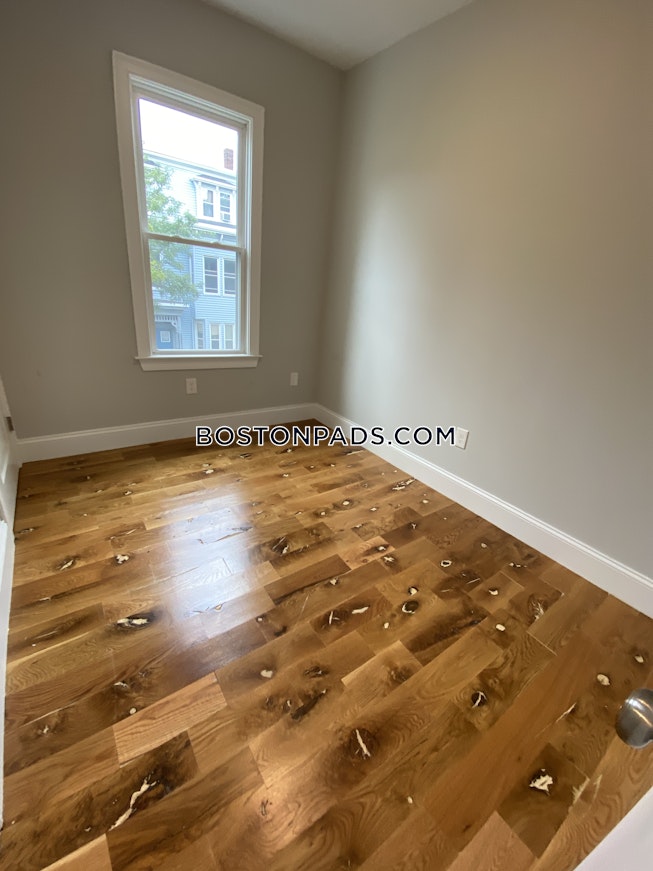 Boston - $3,500 /mo