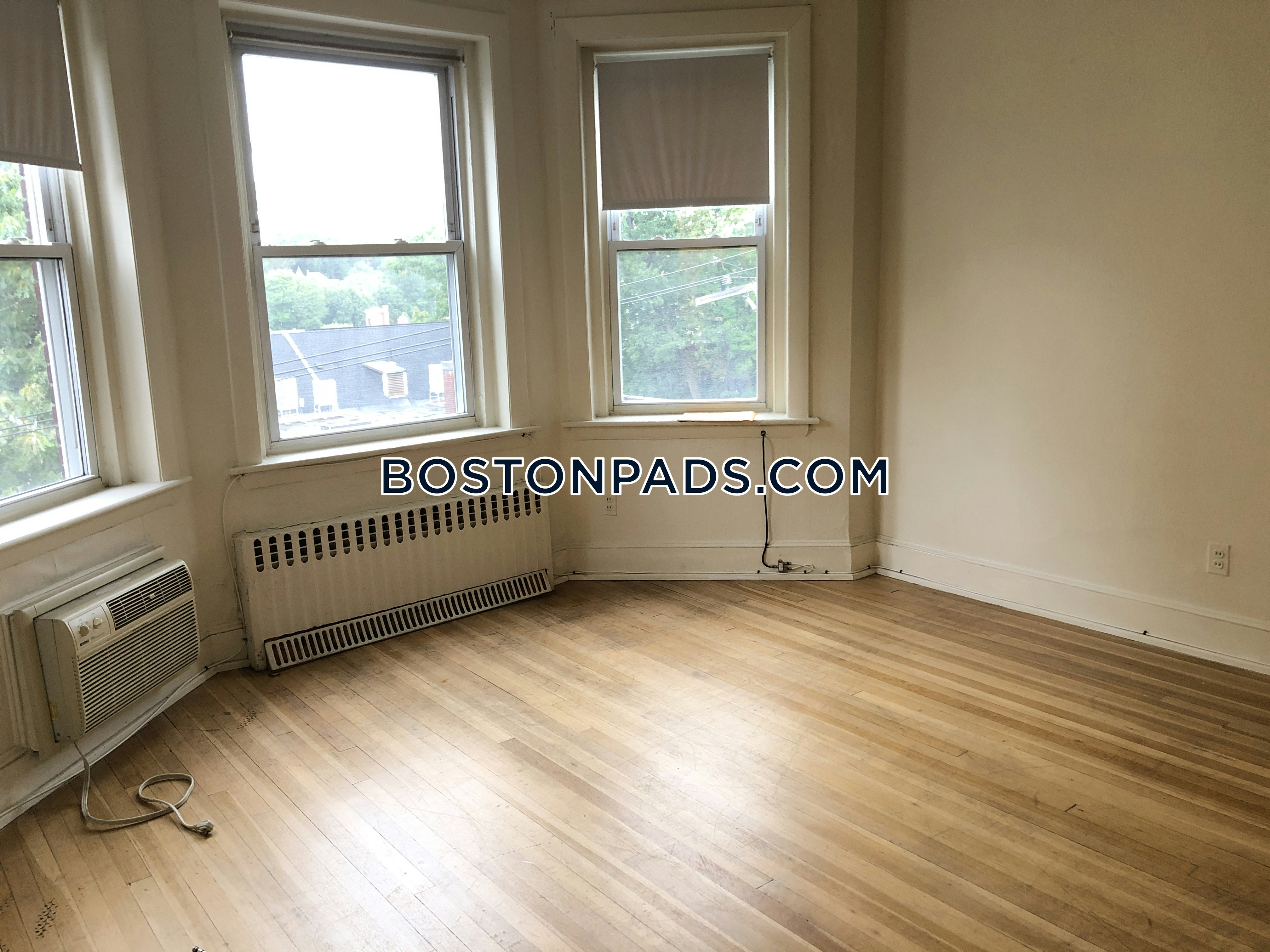 Brookline - $2,850