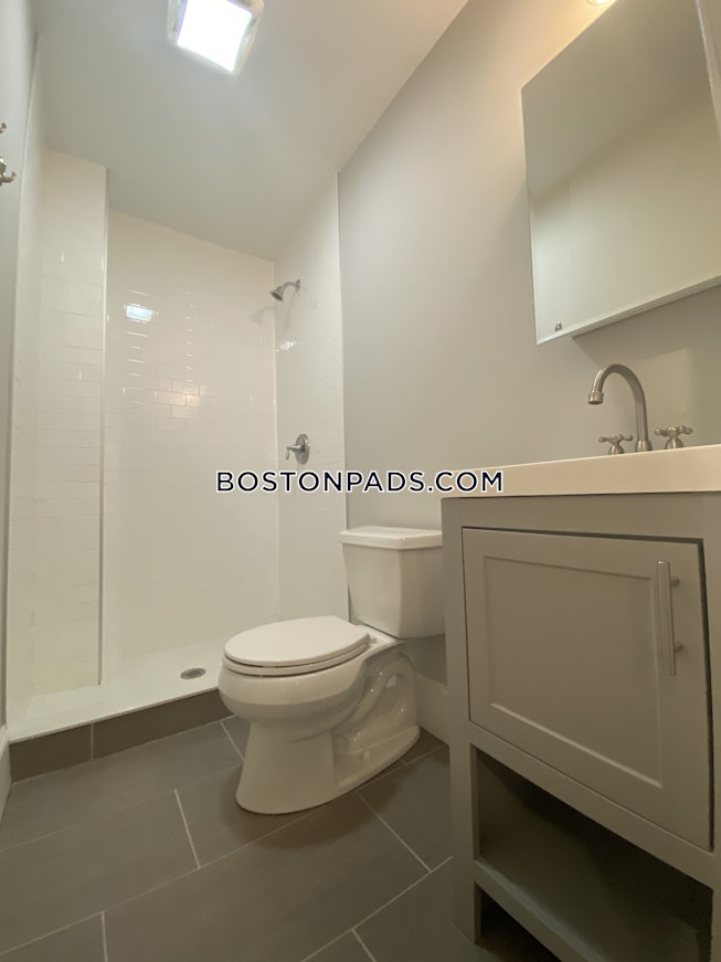 Boston - $3,500 /mo