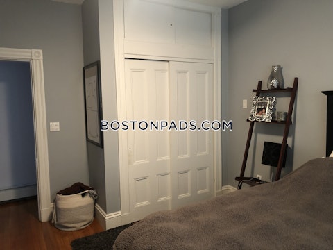 Blackinton St. Boston photo 8