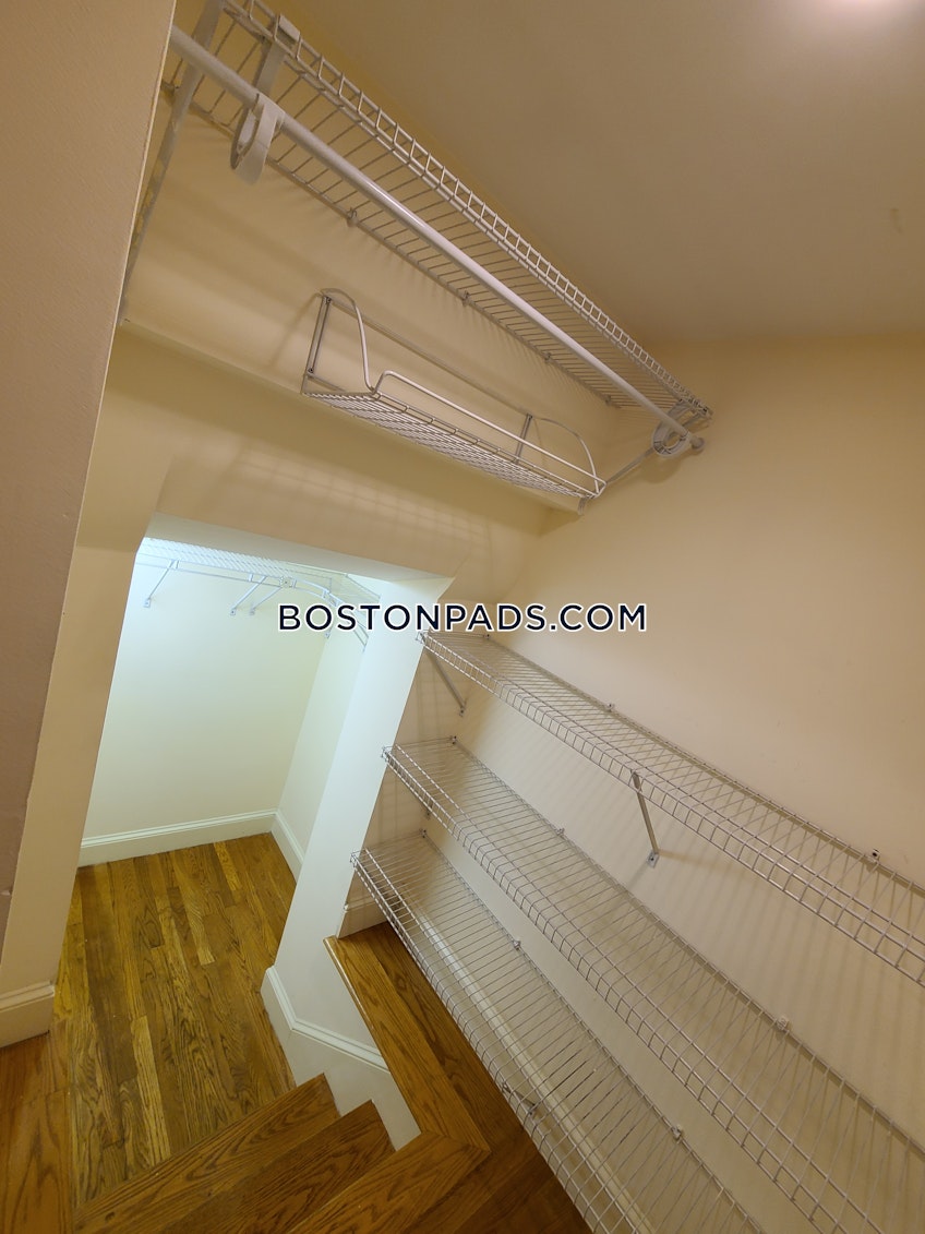 Boston - $3,100 /month