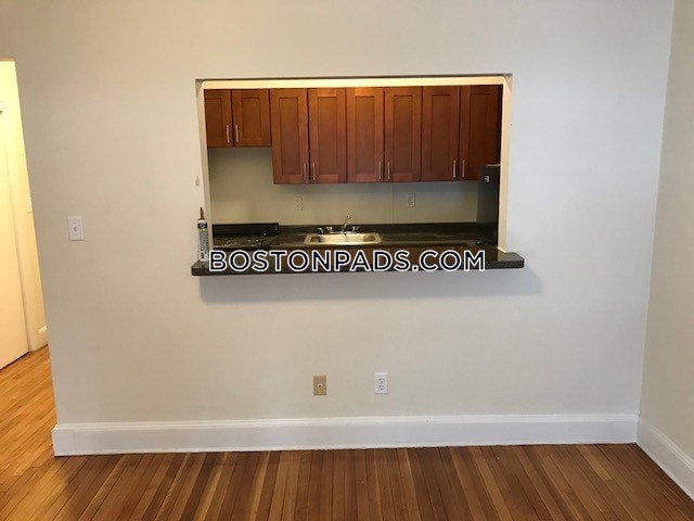 Brookline - $2,200