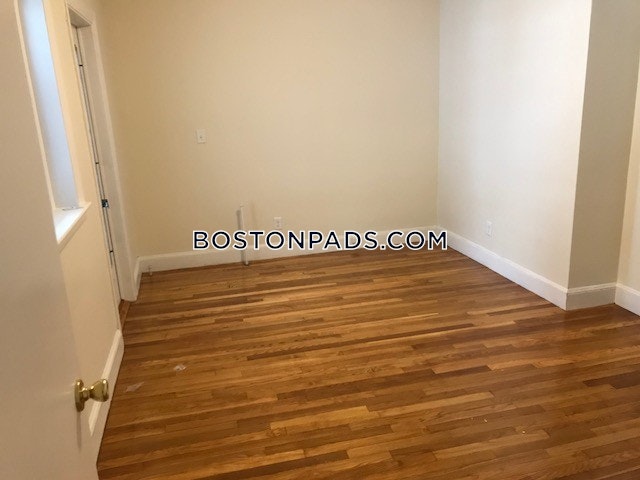 Brookline - $2,200