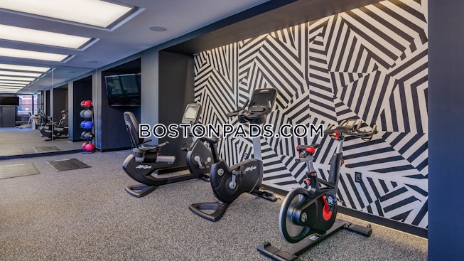 Boston - $12,975 /mo