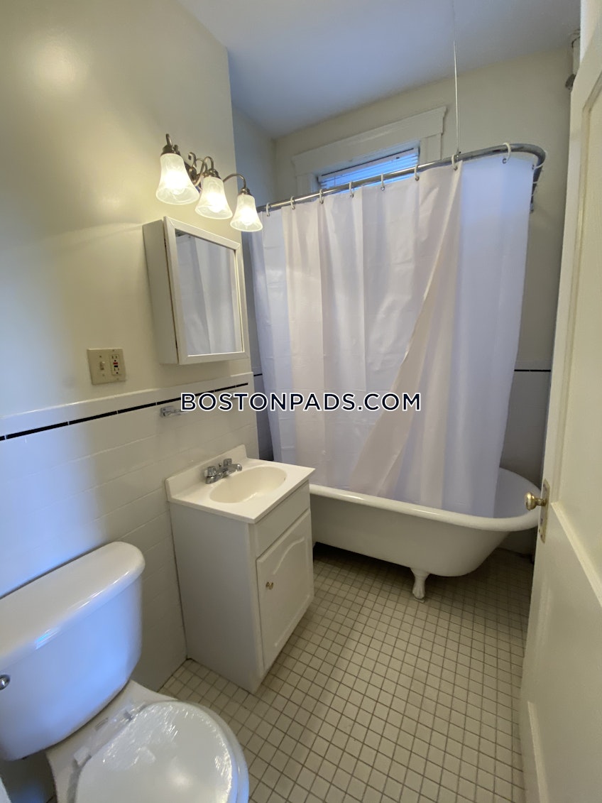 Boston - $2,750 /month