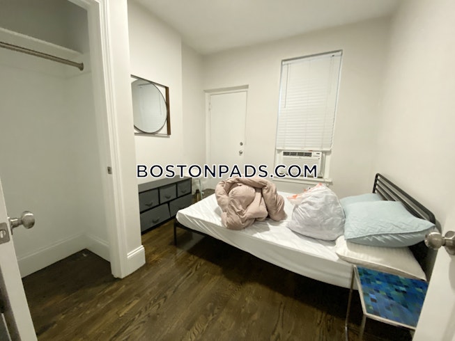 Boston - $5,250 /mo