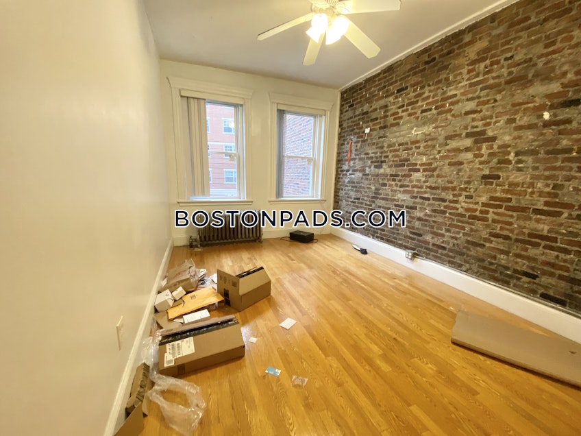 Boston - $3,000 /month