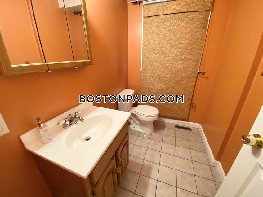 Boston - $5,000 /month