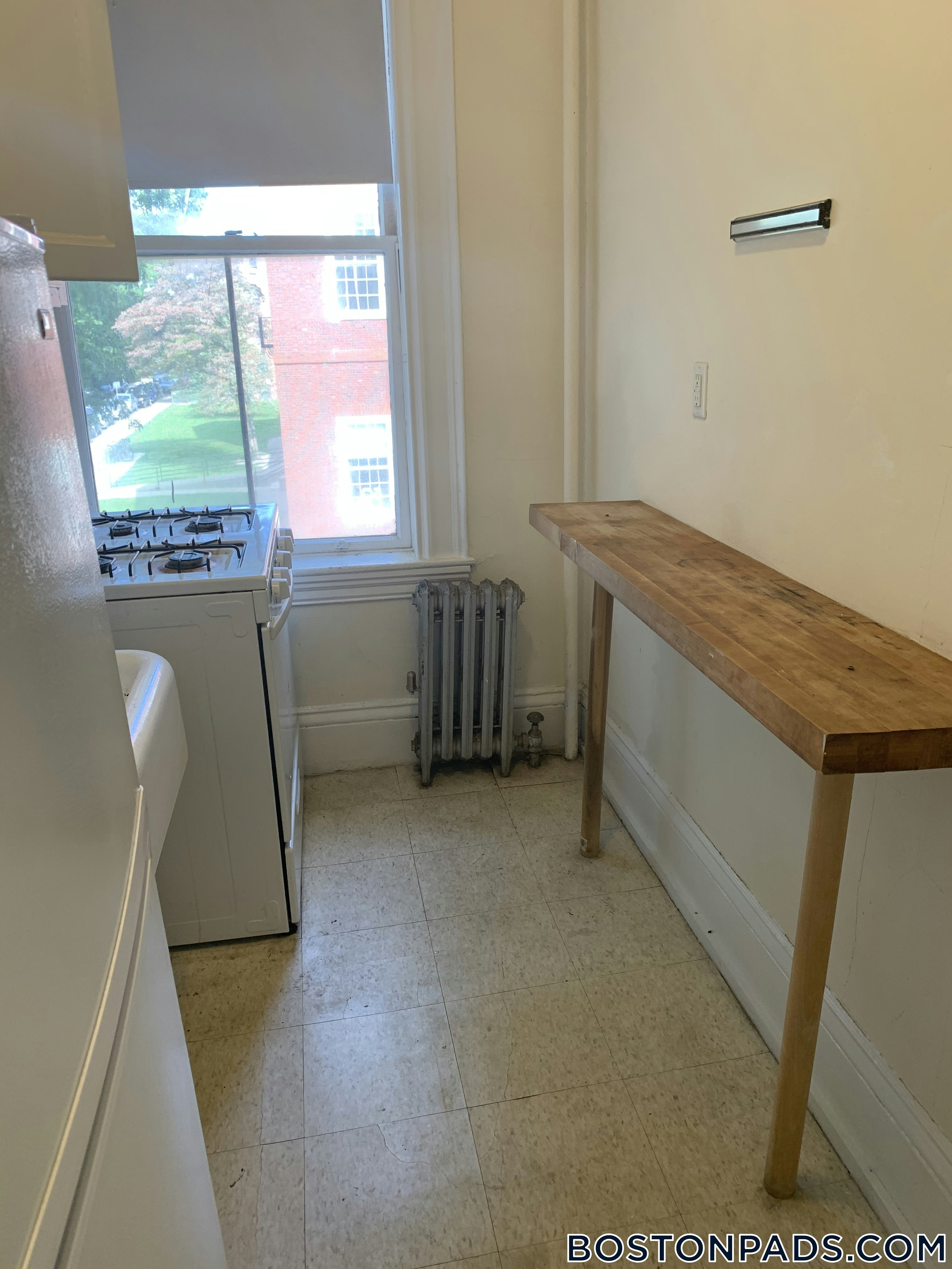 Cambridge - $2,700