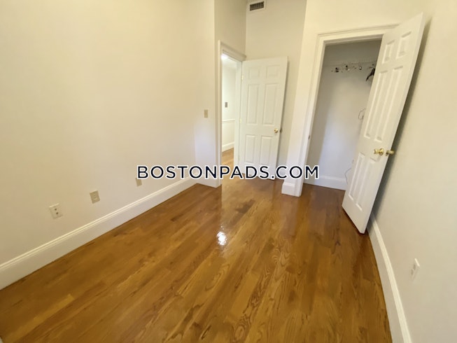 Roxbury Crossing - $2,695 /mo