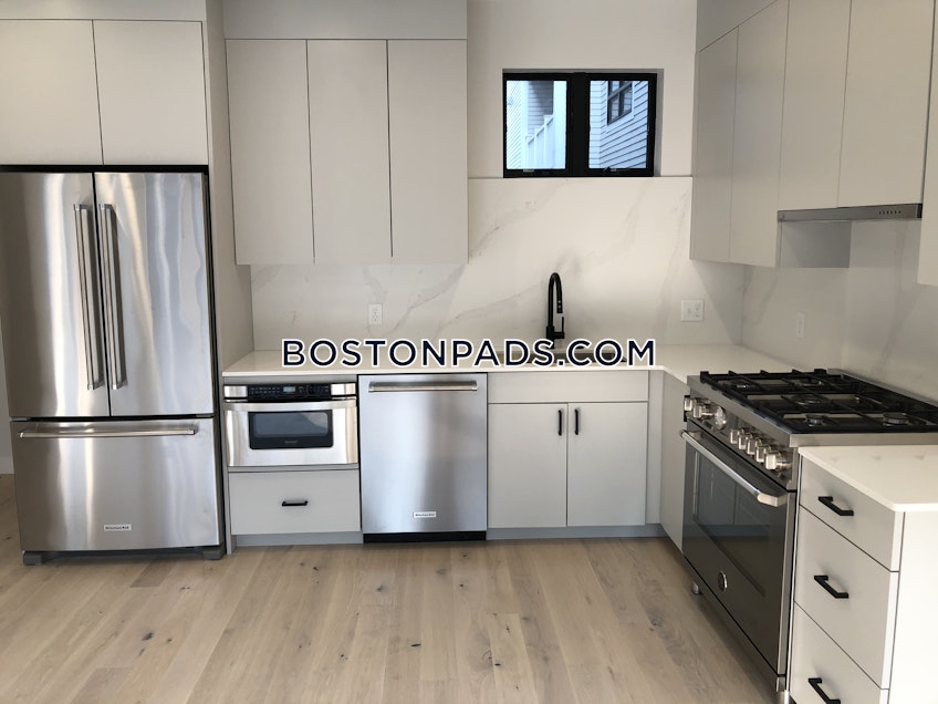 Boston - $4,000 /month