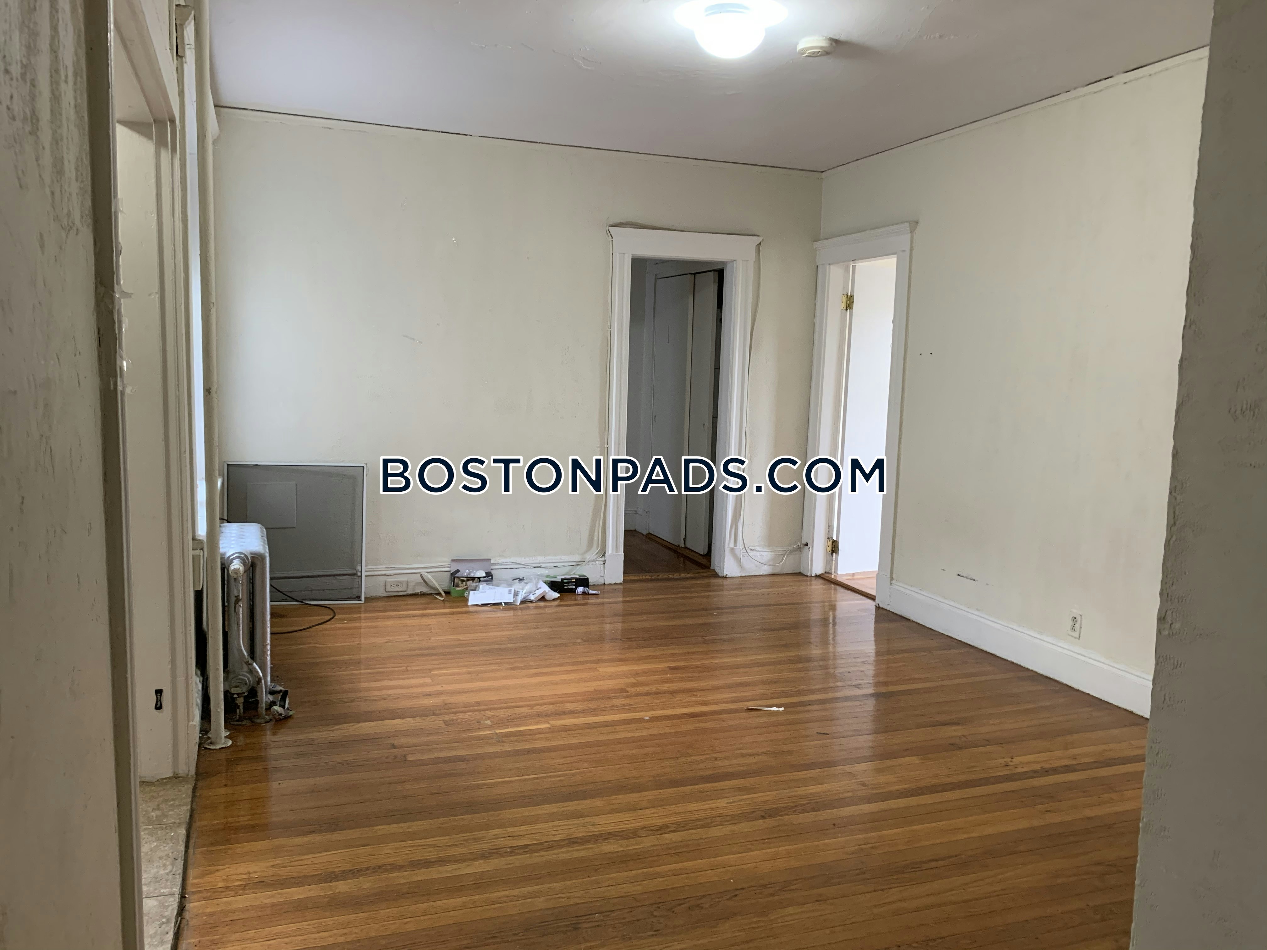 Boston - $2,925