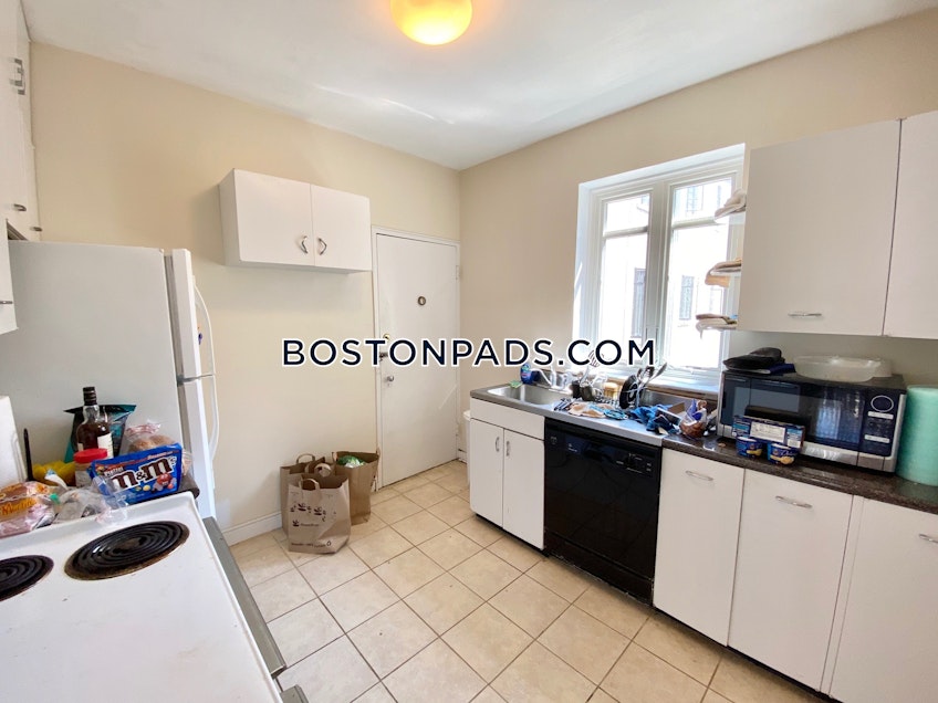 Brookline - $2,500 /month