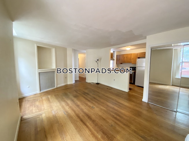 Brookline - $3,800 /mo