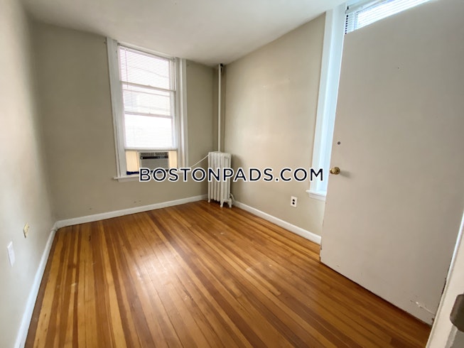 Brookline - $3,800 /mo