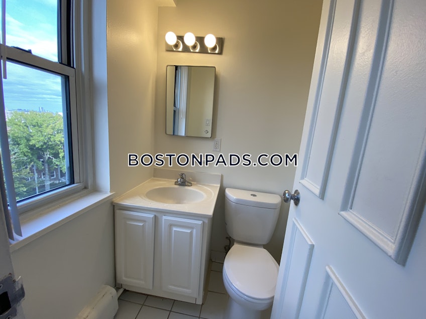 Brookline - $3,450 /month