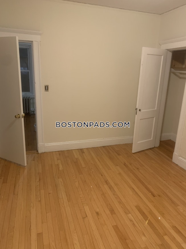 Boston - $2,775 /mo