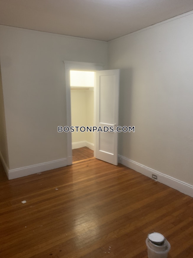 Boston - $2,775 /mo