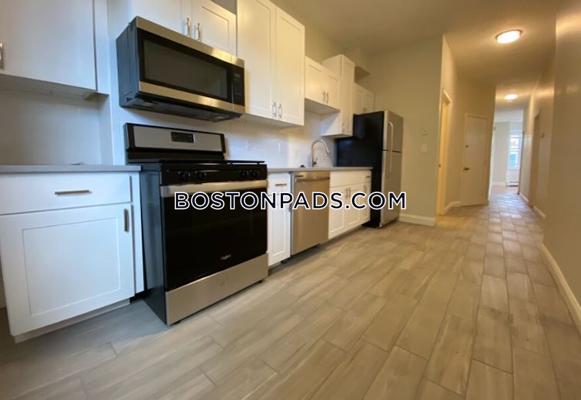 Boston - $4,400 /month