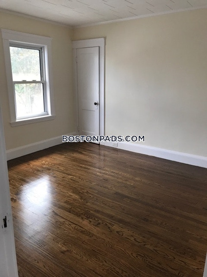 Medford - $3,450 /month