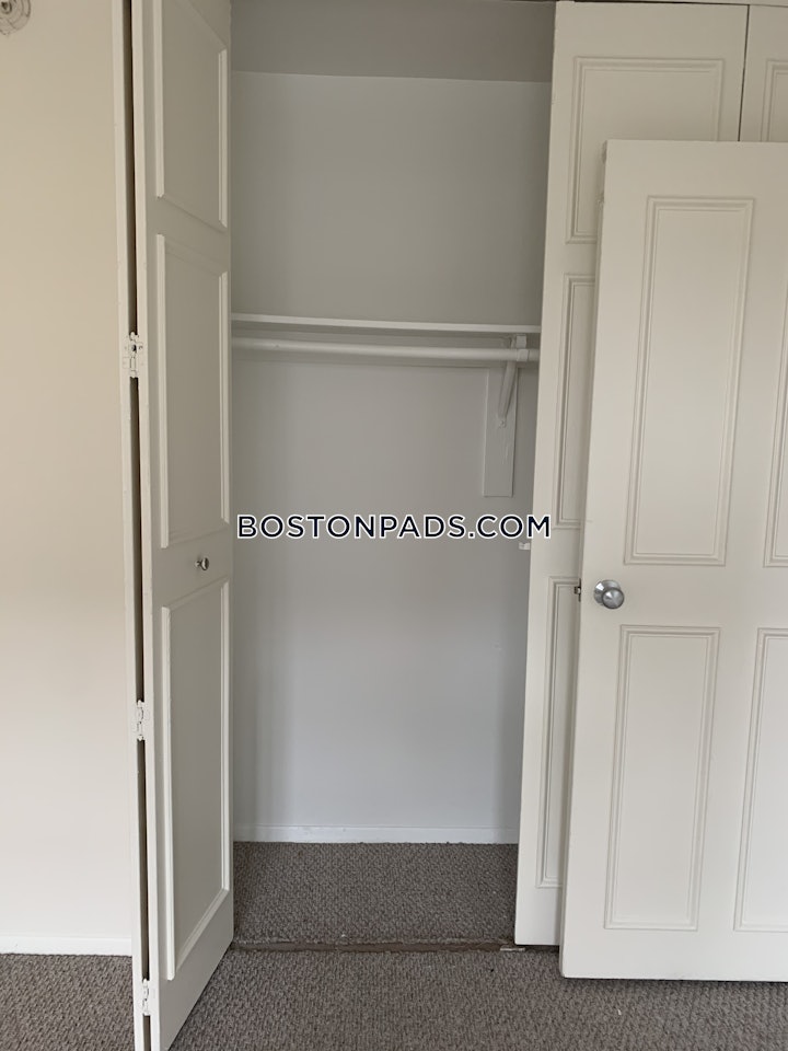 brookline-2-beds-2-baths-boston-university-3500-4545865 