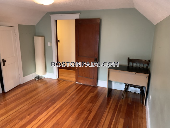 Boston - $2,850 /mo