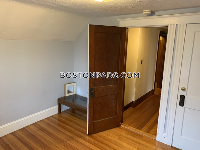 Boston - $2,850 /mo