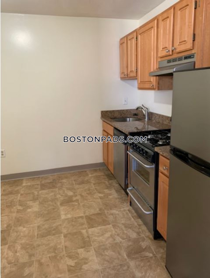 south-boston-apartment-for-rent-2-bedrooms-1-bath-boston-2950-4548045 