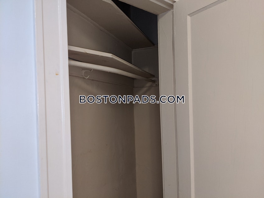 Boston - $3,200 /month